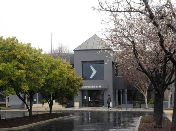 Uma corrida bancária derrubou o Silicon Valley Bank em 10 de março, quando os depositantes retiraram 42 mil milhões de dólares num único dia.